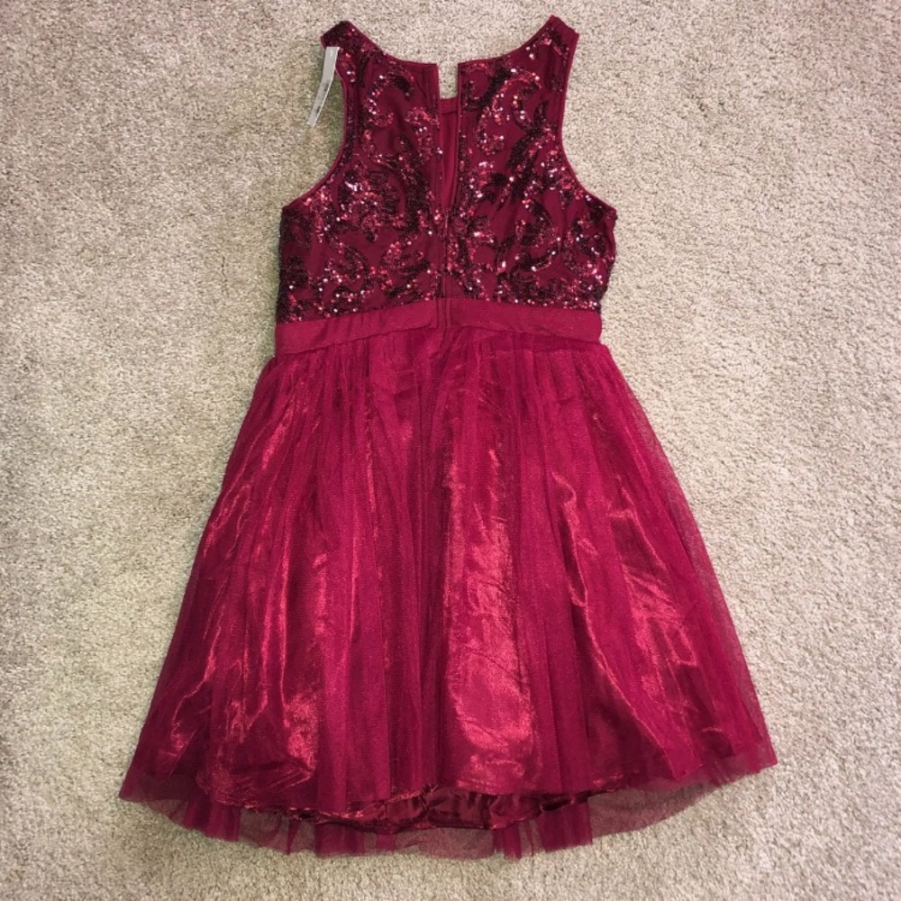 Prom Dress - Picture 2 of 4